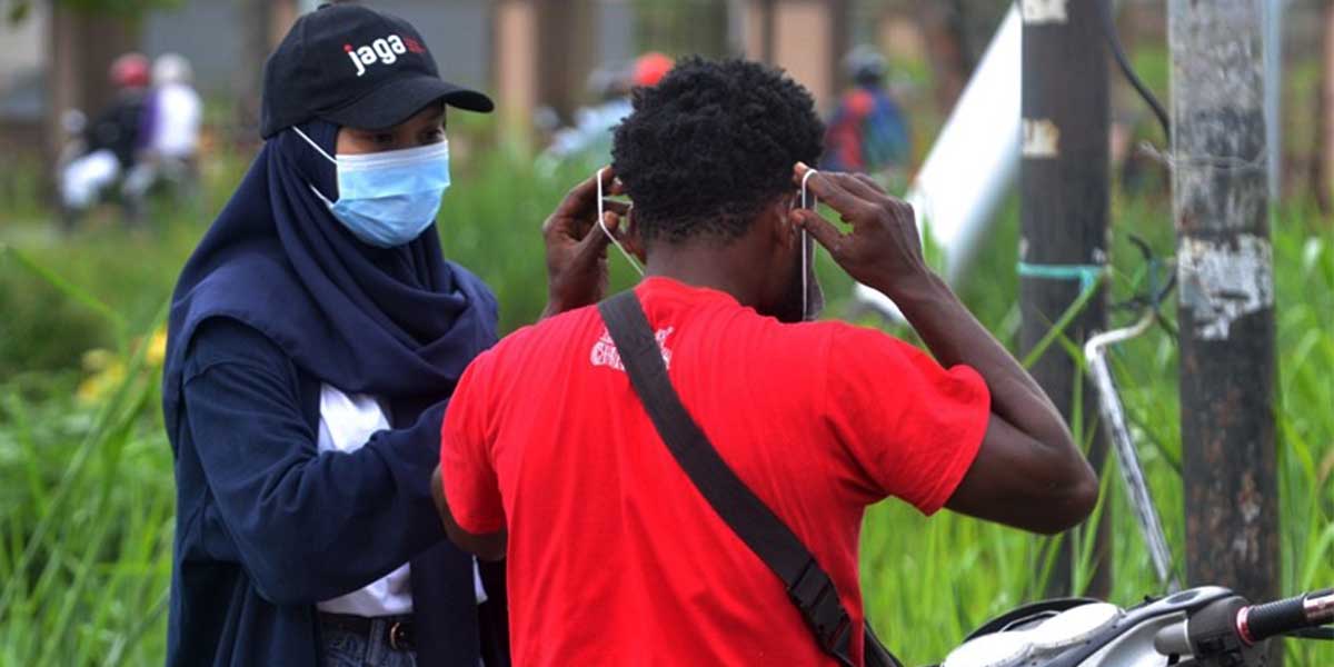 bagi-2021-masker-cara-wartawan-di-timika-peringati-hpn